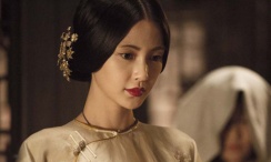 2025-11-24 从第一部的7.8分到第三部的6.1分，《惊天魔盗团3》相较前作的评分呈现“跳水”式下滑，曾经以“惊天”魔术和“魔盗”智谋惊艳观众的系列，走到第三部竟被质疑“既不惊天，也无魔盗”，这部电影究竟哪里出了 为何《惊天魔盗团3》“既不惊天，也无魔盗”？